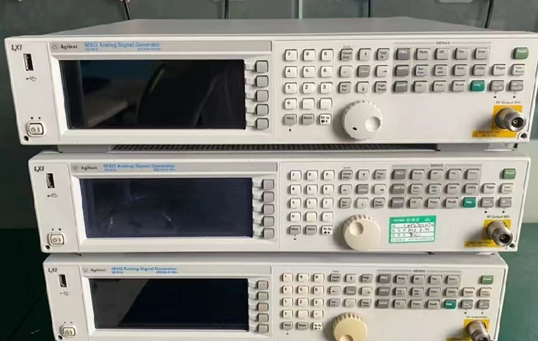 63a3a6193d22e.png 信號(hào)源N5181A 4.png